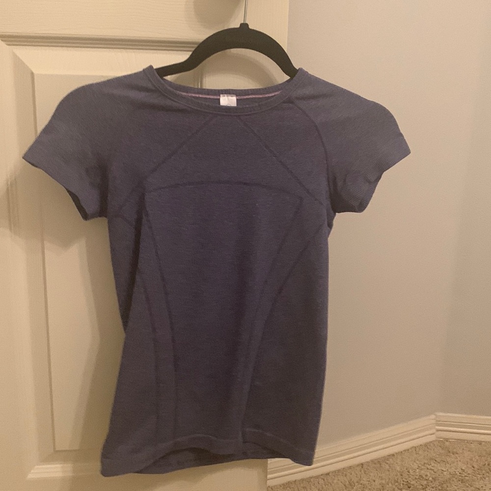 Navy blue ivivva/ lululemon shirt